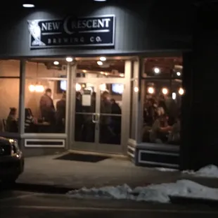 the entrance to the new crescent brewing company