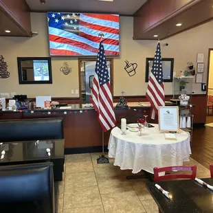 Come to new day cafe for Memorial Day weekend and enjoy all the fresh food, great services, and  the nice atmosphere