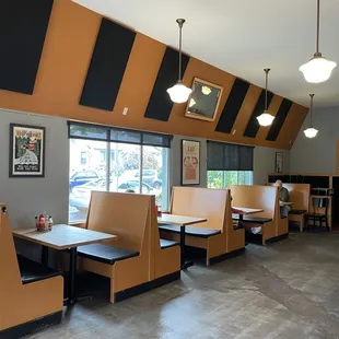 empty tables and booths