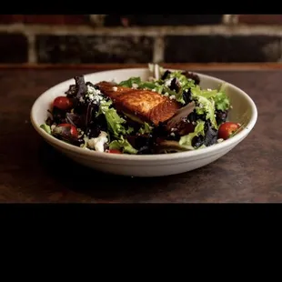Salmon salad