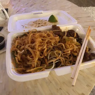 I took a couple bites but wow! This is a lot for $9.  This is paid Thai, not the best but if you&apos;re super hungry &amp; want cheap, go for it.