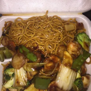 Hunan Shrimp sub rice for lo mein