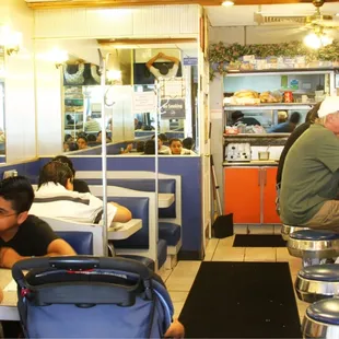 New Dyker Restaurant