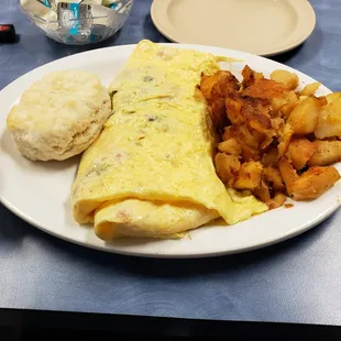 Veggie Omelet, home fries, biscuit.