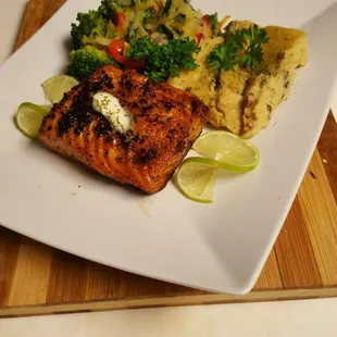 fish, grilled fish, seafood, food, grilled seafood