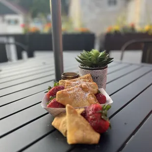 Festival Special - strawberry cheesecake wontons!