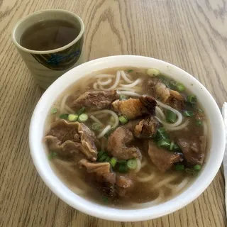 10. Stewed Beef Lai Fun()