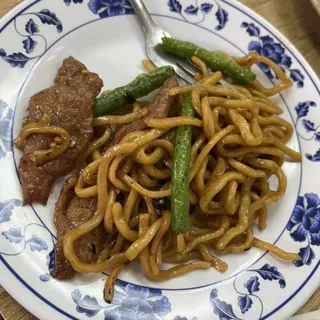 21. String Bean Beef Chow Mein()