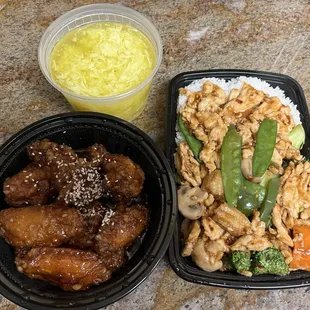 Left to bottom: egg drop soup, chicken wings (sesame sauce), and Hunan chicken platter with white rice and egg drop soup substitutes