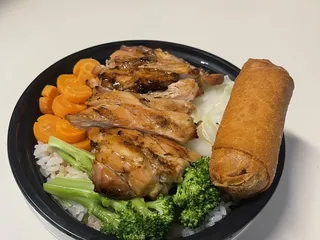 Luu's Chicken Bowl