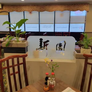 Nice decorations all around