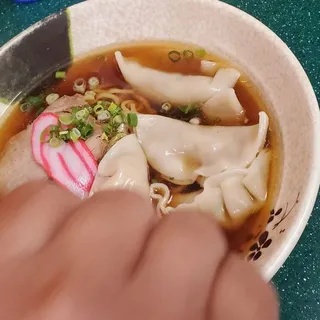 Gyoza Ramen
