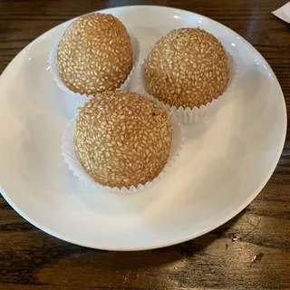 121. Sesame Ball