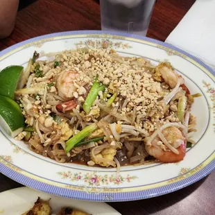 ramen, noodle dish, noodle soup, food, noodles, ramen and noodles