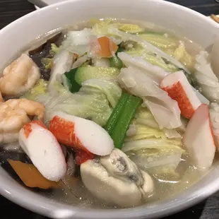 Jampong Seafood Soup Noodles