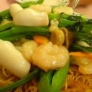 Seafood Chow Mein