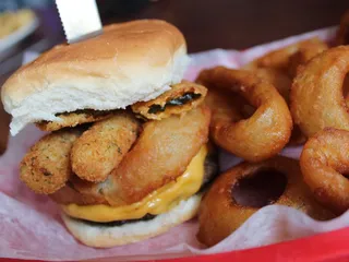 Tollys Bar and Grill