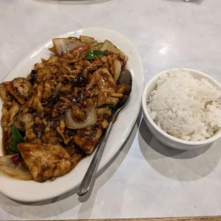 Chicken and garlic sauce