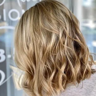 Highlights and root smudge