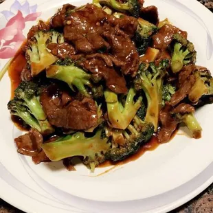 Beef with Broccoli ($9.95)