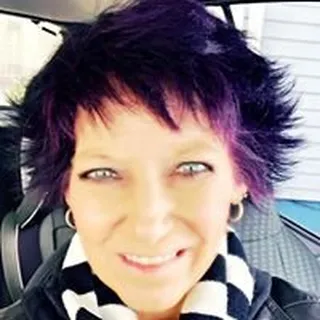 Laura K.
