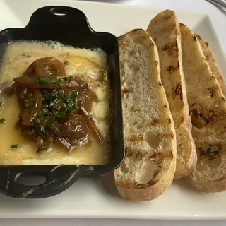 Cheesy Fondue
