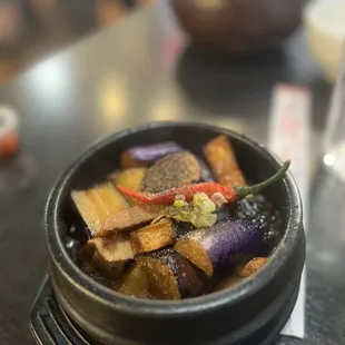 Eggplant fish clay pot