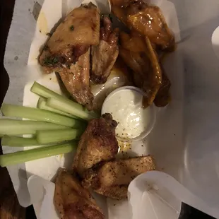 fried chicken wings, food, fried chicken, bbq wings, chicken, poultry, chicken wings and fried chicken, chicken wings, bbq chicken