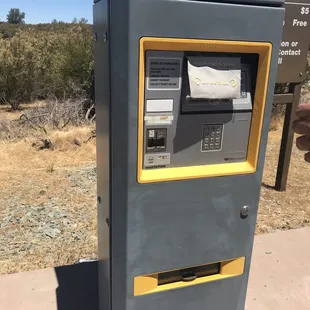 Pay station
