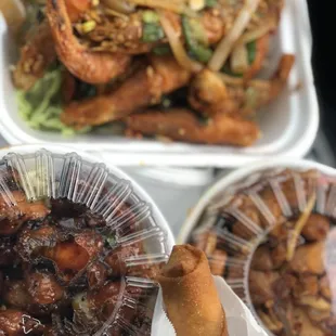 5.99 Special bowls &amp; egg rolls!