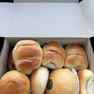 Mini hot dog bun, mini bbq pork bun, beef curry bun (from case next to register)