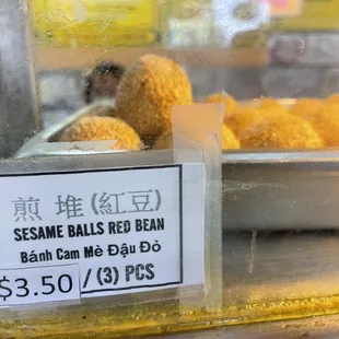 Sesame balls with red bean