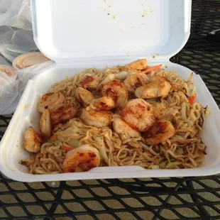 Chicken and shrimp soba. Yum!