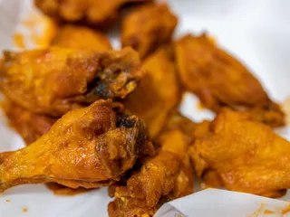 Stevie's Bar and Grill