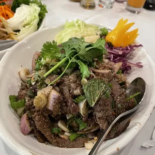 Waterfall Steak Salad