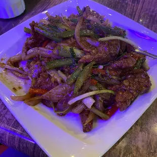 Wok Fried Lemongrass Beef