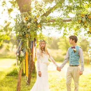 If only the sun could shine on every couple this way!