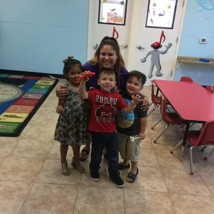 Miss Shannon in the Red Room NLDS Figarden