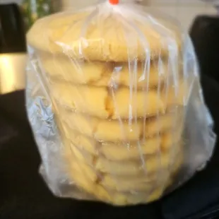 @New Lin Fong; 6/28/2024. Mahalo Nui Hubby David, for picking up these Ono Almond Cookies for us!! Always Appreciative.