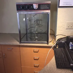 Pizza oven for all your pizza needs!