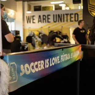 October 2022 Yelp Elite Event   photo by Adam Rios Photography