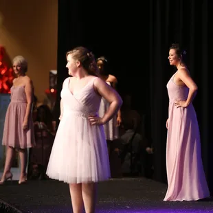 wedding planning with your friends