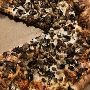 Mushroom &amp; Sausage