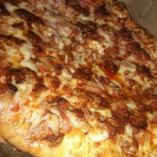 Chorizo and Bacon Pizza