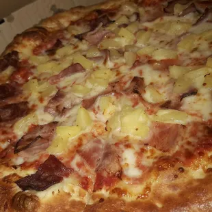 Hawaiian Pizza