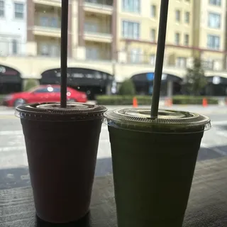 Chocolate Covered Cherry Smoothie