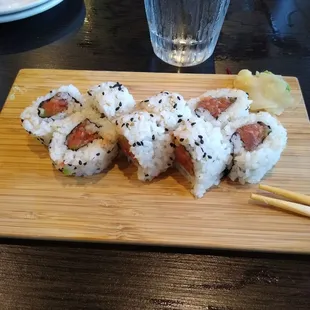 Spicy Tuna Roll
