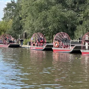 Small tour airboats