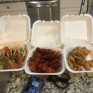 Blue Crab, Crawfish and Alligator