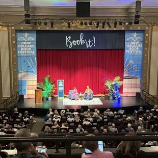 A career in News and Novels with Jake Tapper and Maureen Dowd